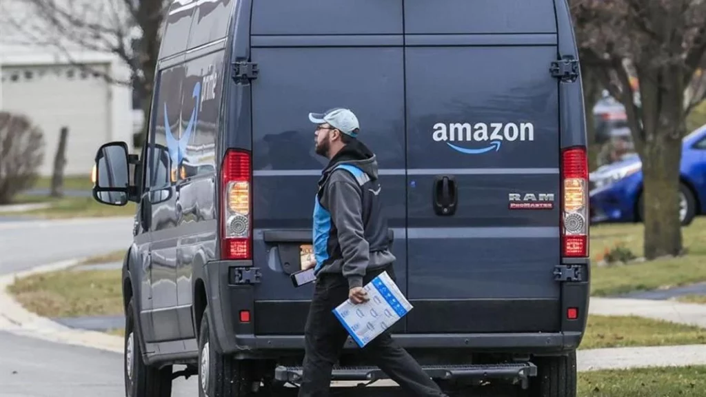 Amazon prepara sus propias Apple Vision Pro: Y así van a afectar tu día a día 2 Motor16 Los desafíos que debe afrontar Amazon para que se apruebe el proyecto