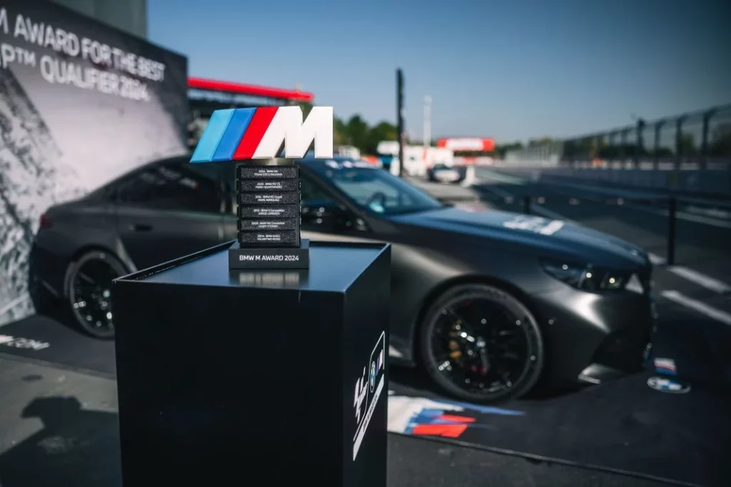 Bagnaia le ganó este impresionante coche de 160 mil euros a Jorge Martín 1 Motor16 Los detalles del BMW que Bagnaia le ganó a Jorge Martín