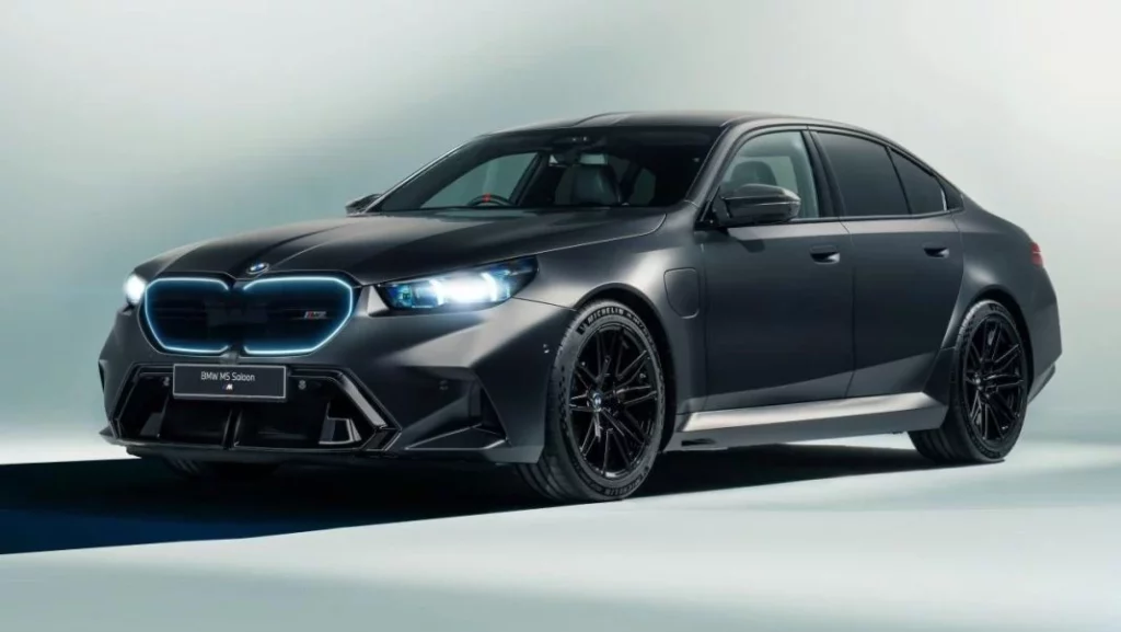 El dueño de este BMW M5 ha conseguido un récord que a ti no te gustaría poseer 2 Motor16 Los detalles del lujoso BMW M5 G90
