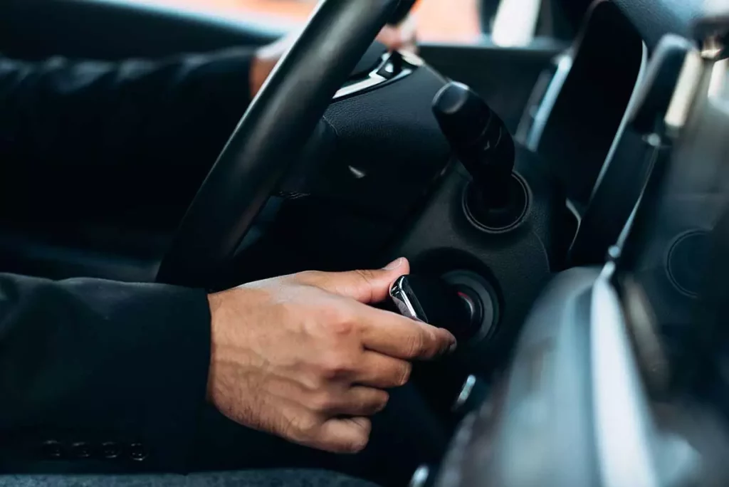 No tendrás que parar a repostar tanto este verano: Estos consejos te ayudarán a aprovechar mejor el depósito 1 Motor16 consejos de ahorro antes de arrancar