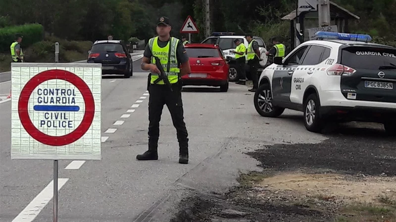 policía