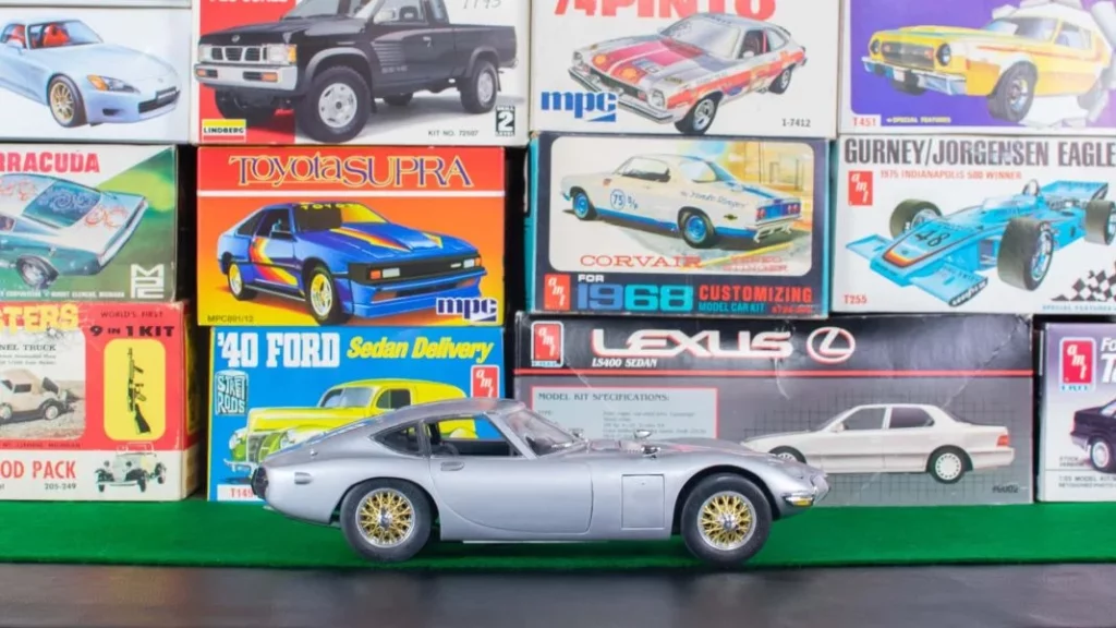 Paciencia en estado puro: Tarda 6 semanas en construirse un Toyota 2000GT a mano 1 Motor16 Así es el Toyota 2000GT versión escala