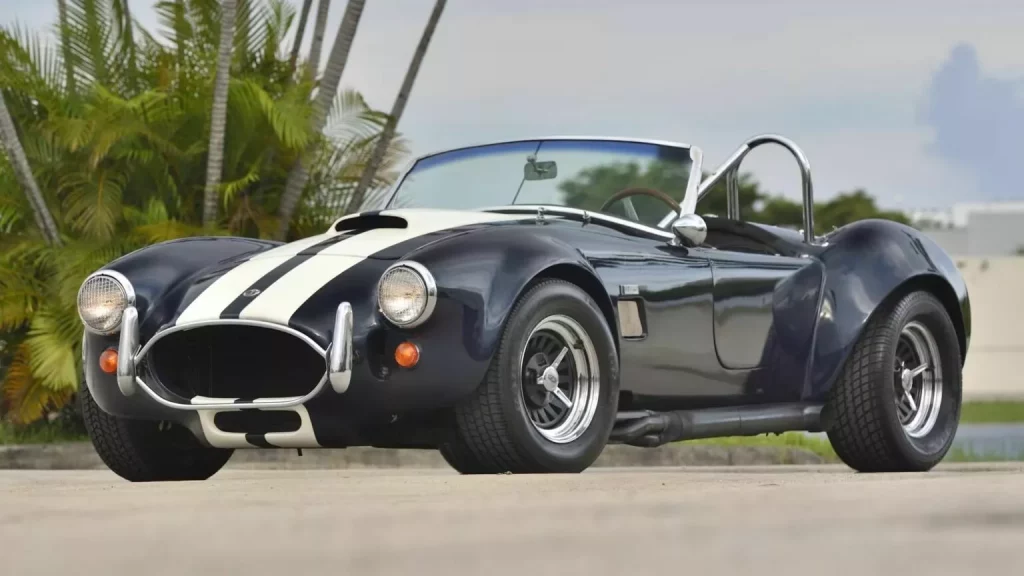 No es un Shelby Cobra original, pero es el Shelby Cobra de 'Bad Boys'. Y te busca 4 Motor16 1965 Shelby Cobra Mecum Bad Boys 1 Motor16