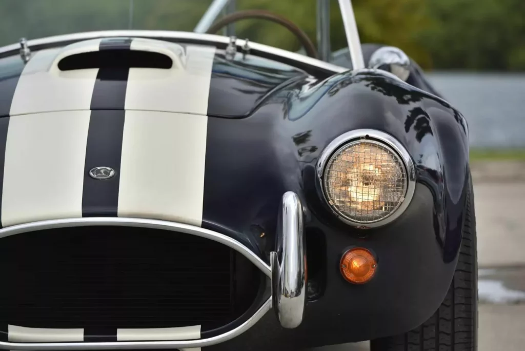No es un Shelby Cobra original, pero es el Shelby Cobra de 'Bad Boys'. Y te busca 11 Motor16 1965 Shelby Cobra Mecum Bad Boys 7 Motor16