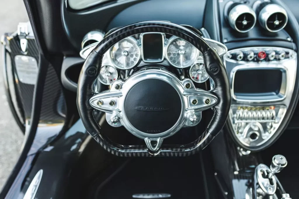 ¿Venderías tu Pagani Huayra por 2,2 millones? El dueño de este lo tiene claro 21 Motor16 2014 Pagani Huayra Tempesa Bring A Trailer 4 Motor16