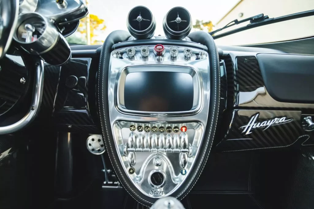 ¿Venderías tu Pagani Huayra por 2,2 millones? El dueño de este lo tiene claro 22 Motor16 2014 Pagani Huayra Tempesa Bring A Trailer 6 Motor16