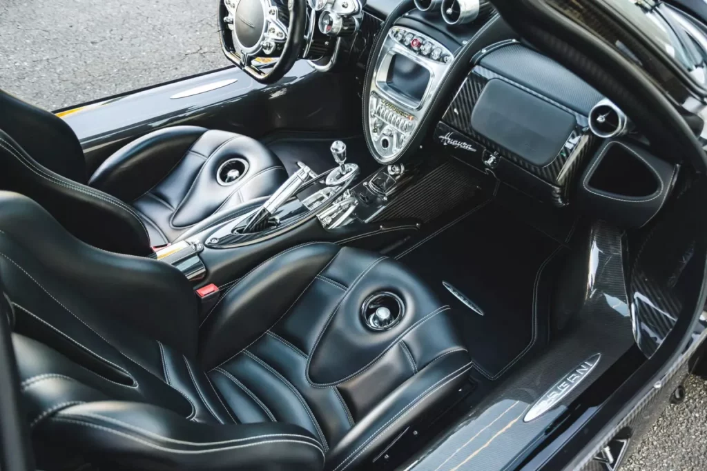 ¿Venderías tu Pagani Huayra por 2,2 millones? El dueño de este lo tiene claro 19 Motor16 2014 Pagani Huayra Tempesa Bring A Trailer 9 Motor16
