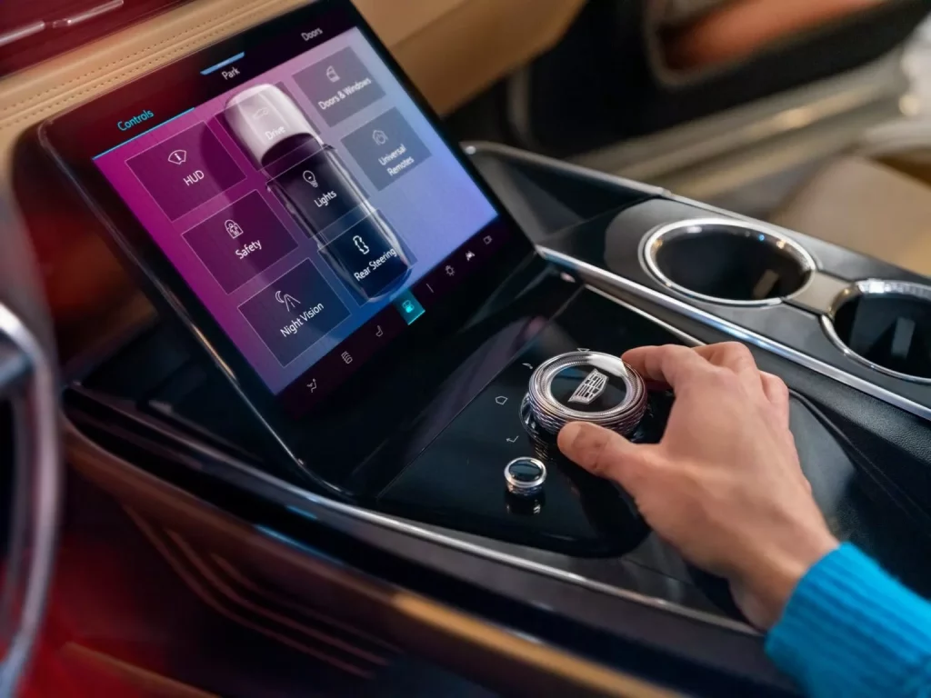 2024 Cadillac Escalade IQ 17 Motor16