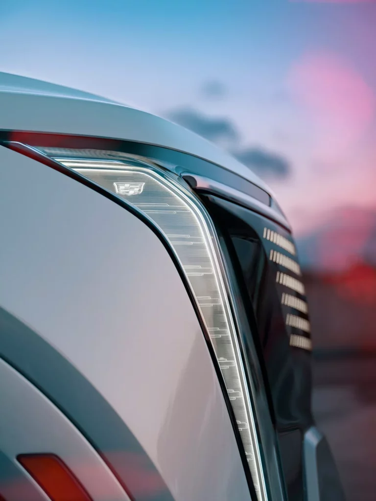 2024 Cadillac Escalade IQ 3 Motor16