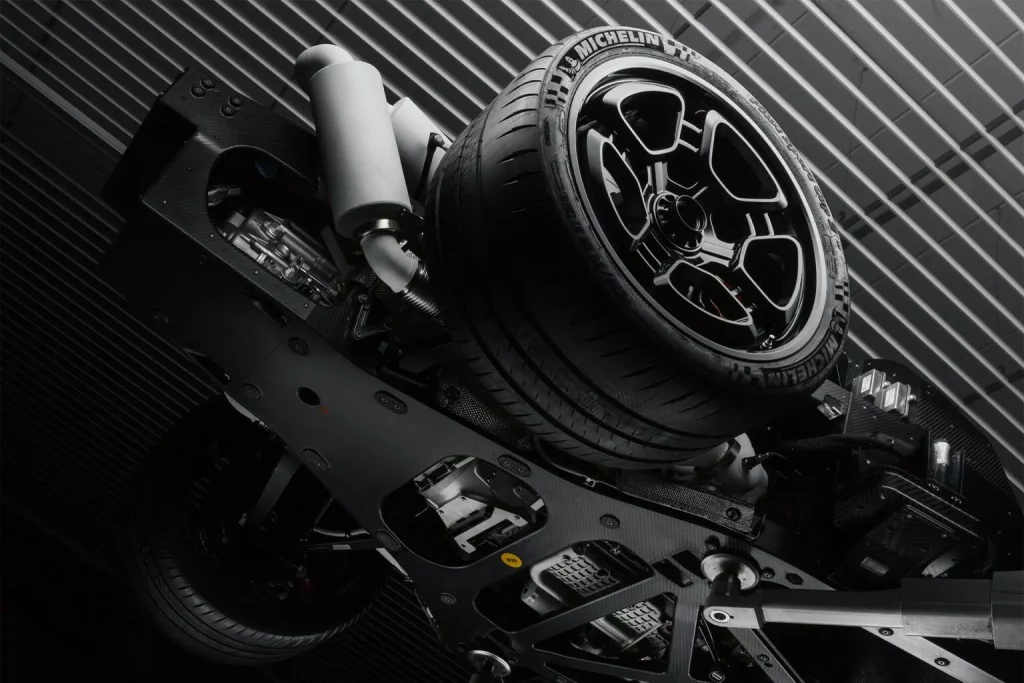 2024 De Tomaso p27 produccion 6 Motor16