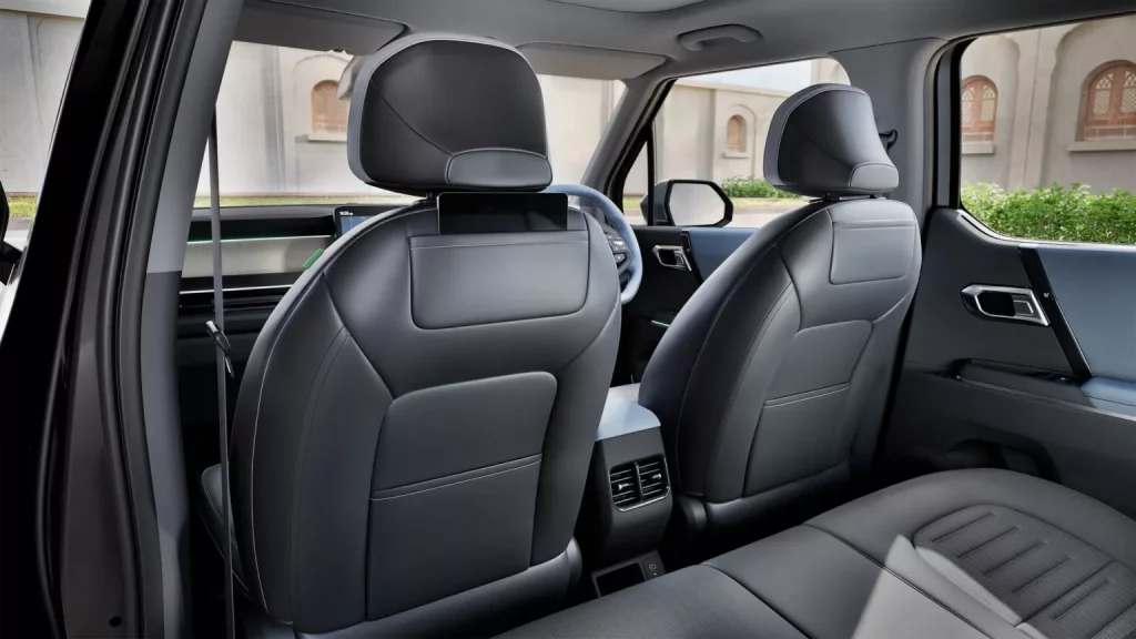 Kia Syros: El diminuto SUV que podrás ver por aquí... cuando sea '0 emisiones' 17 Motor16 2024 Kia Syros 14 Motor16