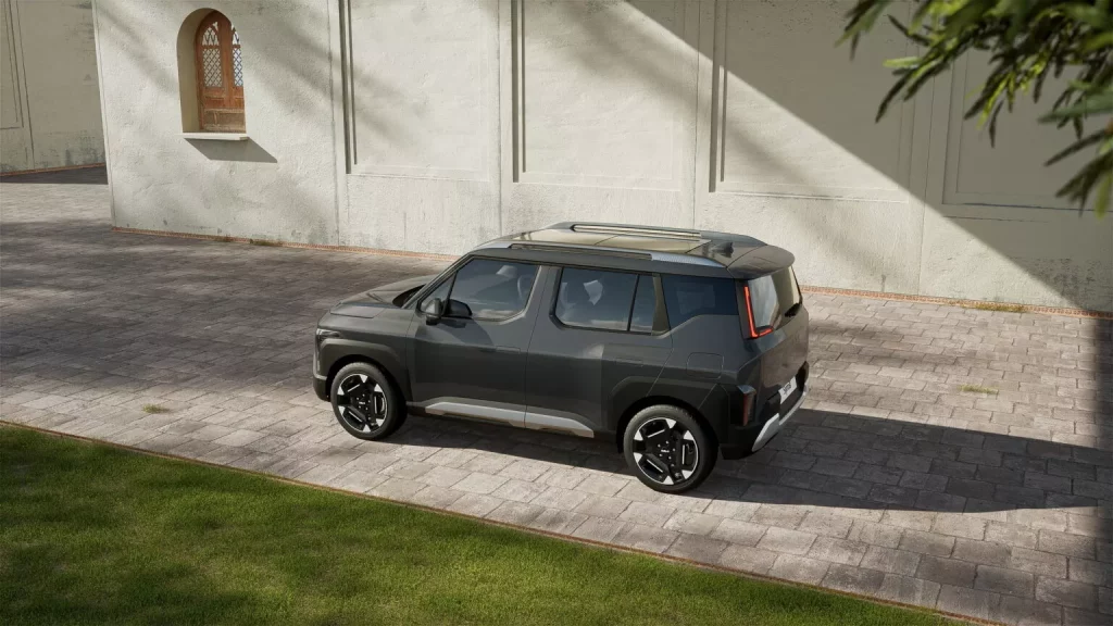 Kia Syros: El diminuto SUV que podrás ver por aquí... cuando sea '0 emisiones' 8 Motor16 2024 Kia Syros 3 Motor16
