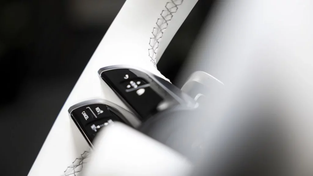 Manufaktur se volverá aún más 'loca' en 2025 29 Motor16 2024 Mercedes Benz Manufaktur 40 Motor16