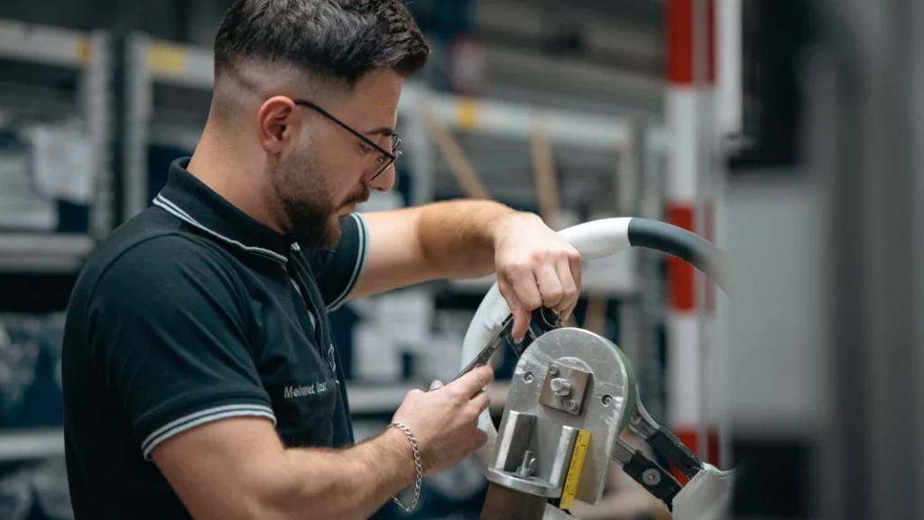Manufaktur se volverá aún más 'loca' en 2025 38 Motor16 2024 Mercedes Benz Manufaktur 51 Motor16