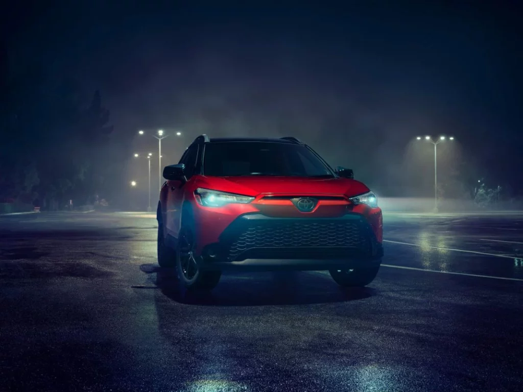 2024 Toyota Corolla Cross USA. Imagen frontal.