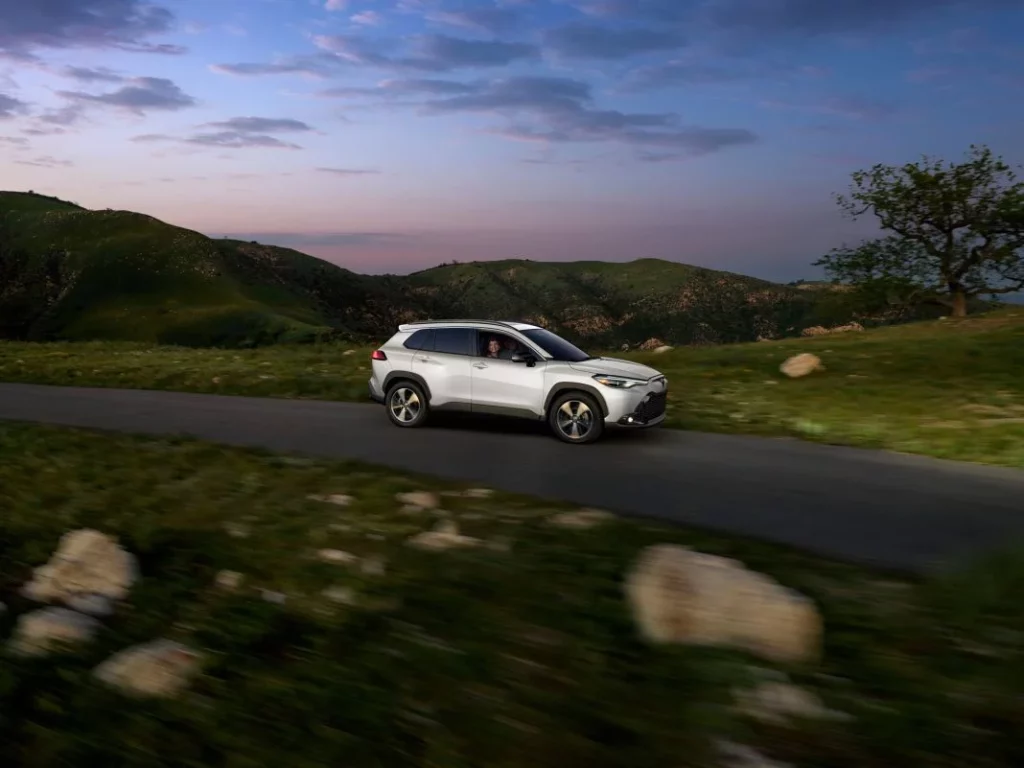 2024 Toyota Corolla Cross USA 14 Motor16