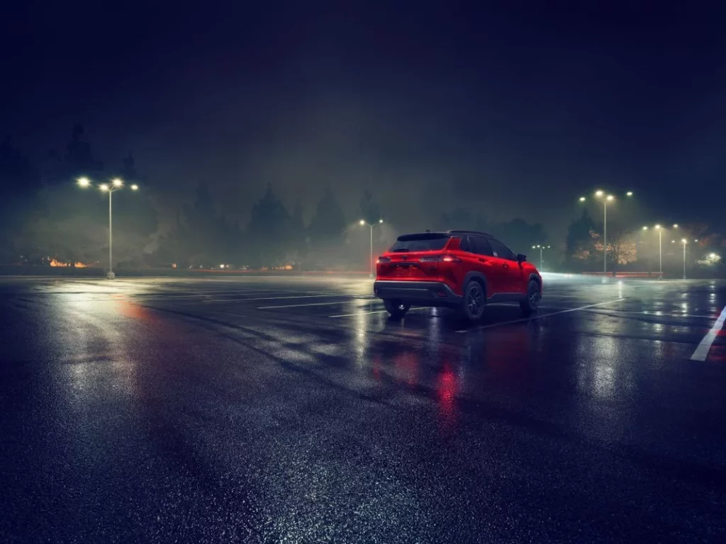 2024 Toyota Corolla Cross USA 3 Motor16