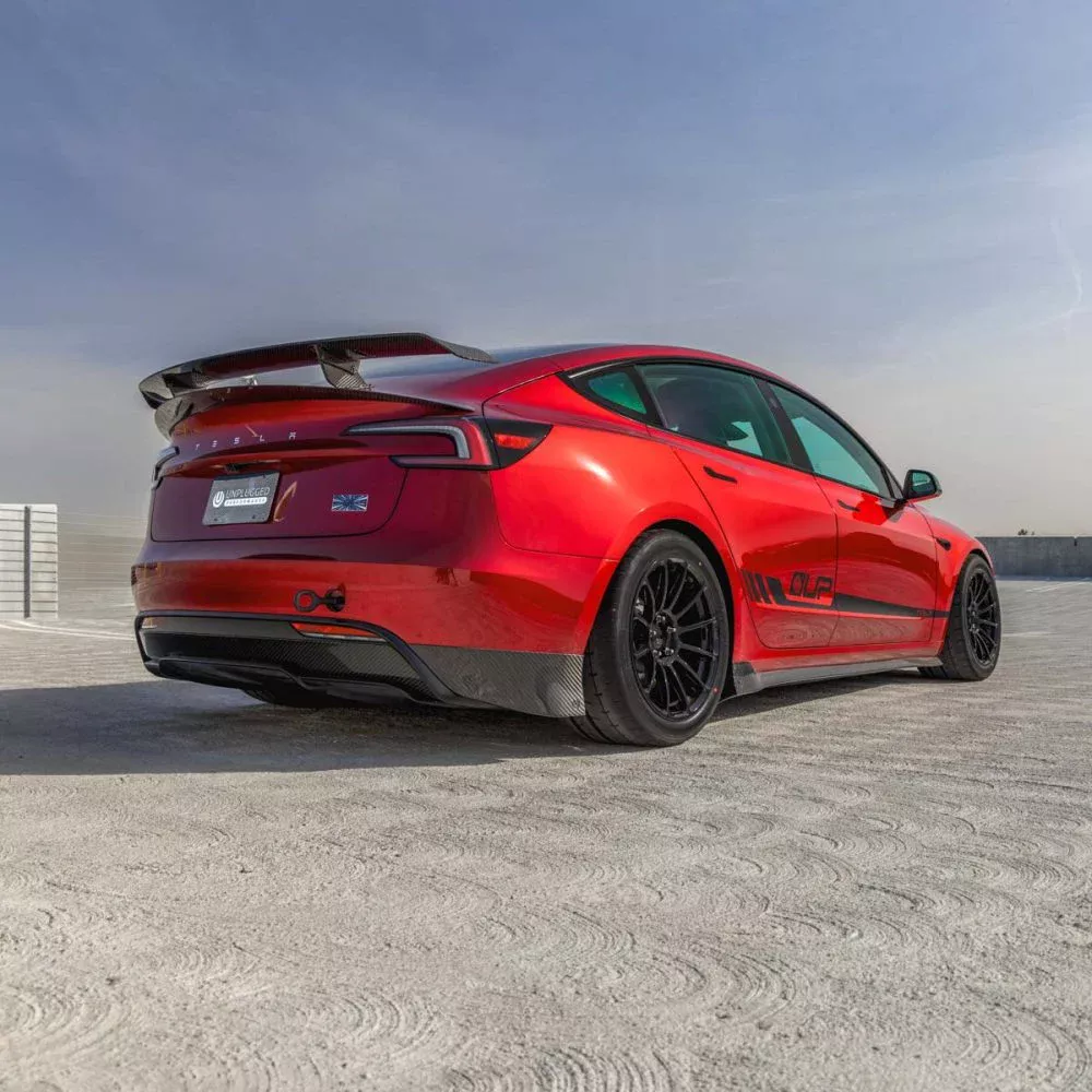 El Tesla Model 3 se acerca al BMW M3 gracias a Unplugged Performance 9 Motor16 2024 Unplugged Tesla Model 3 Performance 3 Motor16