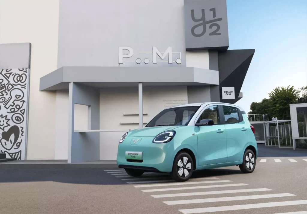 Wuling MINI EV: El eléctrico de los 4.300 euros se pone más guapo y práctico 1 Motor16 2024 Wuling MINI EV. Imagen exterior.
