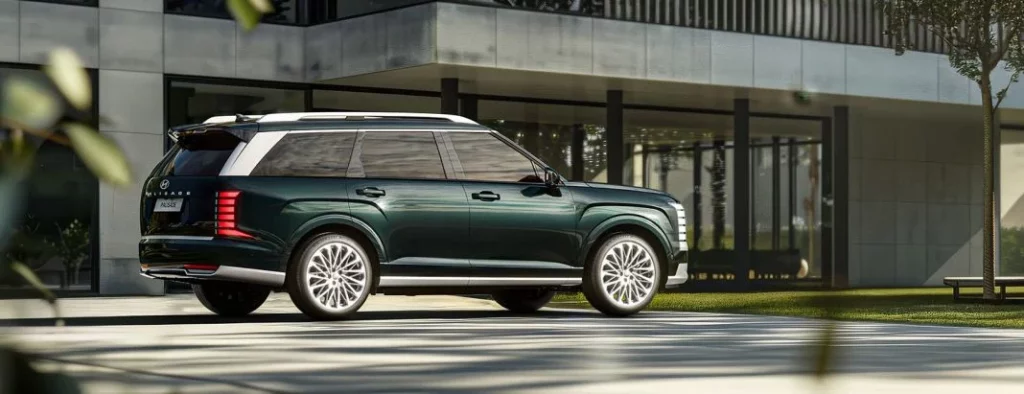 Hyundai Palisade: El hermano mayor del Santa Fe se pone a punto 3 Motor16 2024 Hyundai Palisade. Imagen trasera.