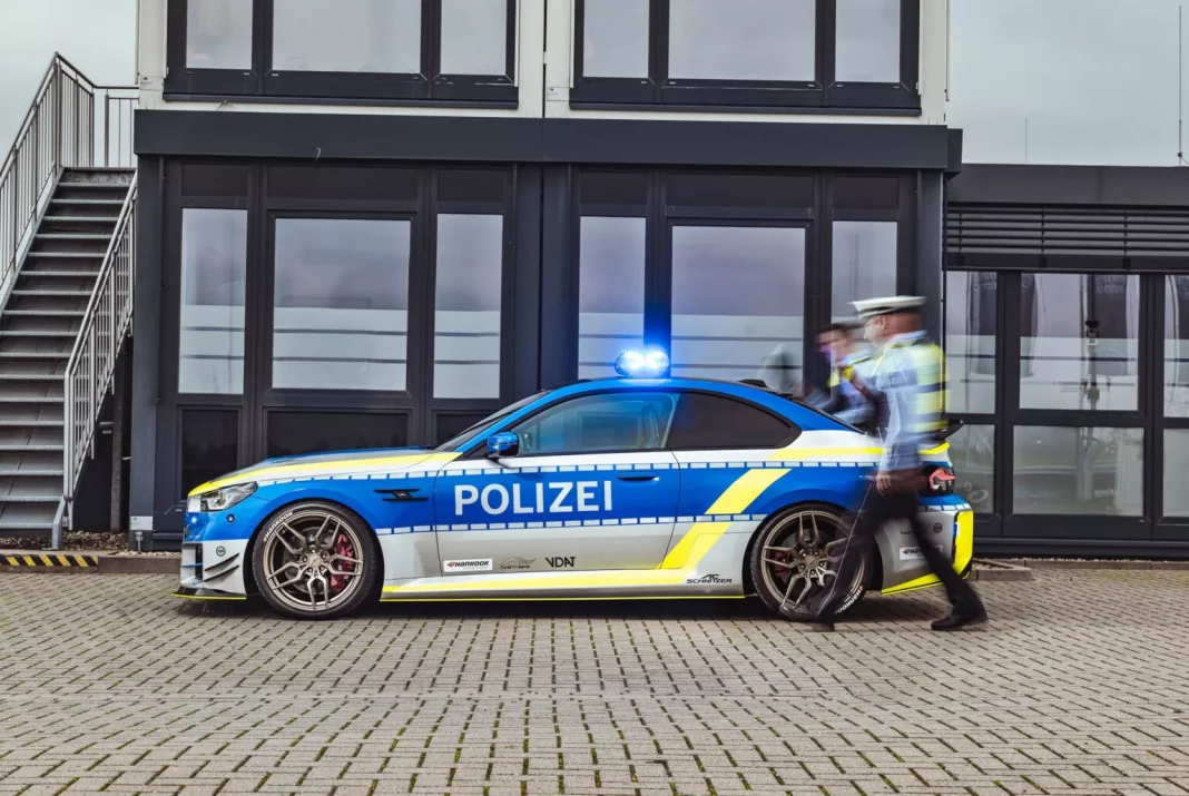 2024 BMW M2 AC Schnitzer. Polizei. Tune it! Safe!. Imagen portada.