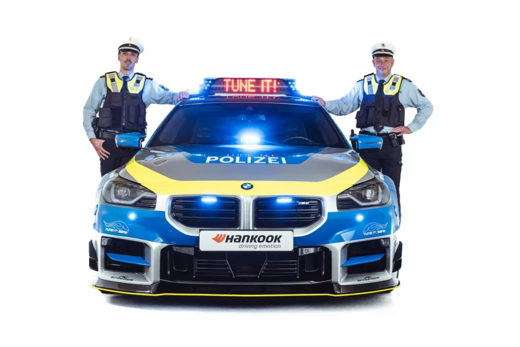2024 police bmw m2 ac schnitzer 25 Motor16