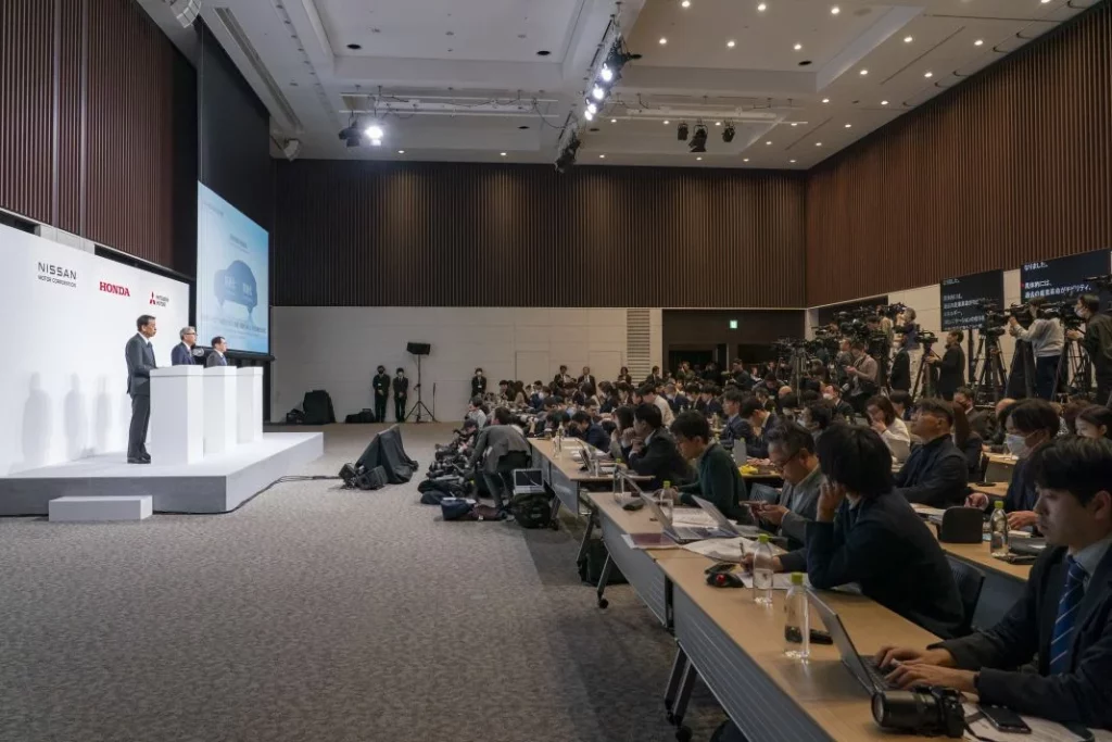 La unión de Honda, Nissan y Mitsubishi ya está en marcha 2 Motor16 ACUERDO NISSAN HONDA MITSUBISHI 4 Motor16