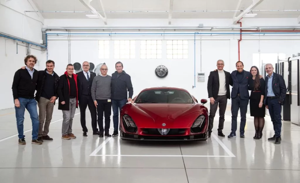 El primer Alfa Romeo 33 Stradale ya es una realidad 8 Motor16 ALFA 33 STRADALE PRIMERO 5 Motor16