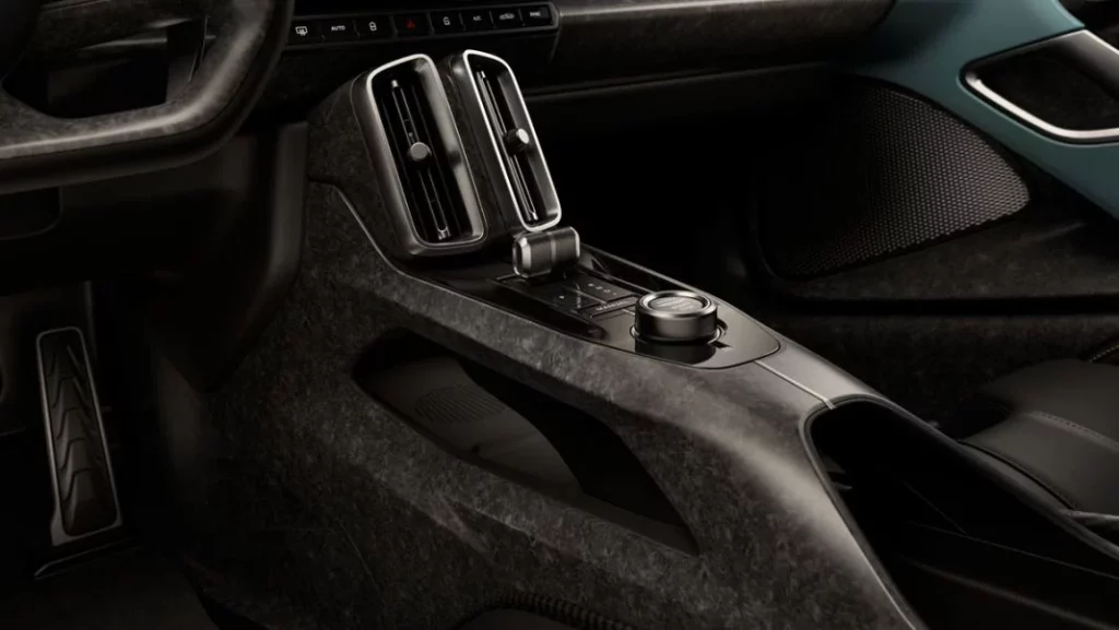 Aston Martin Valhalla 24 Motor16