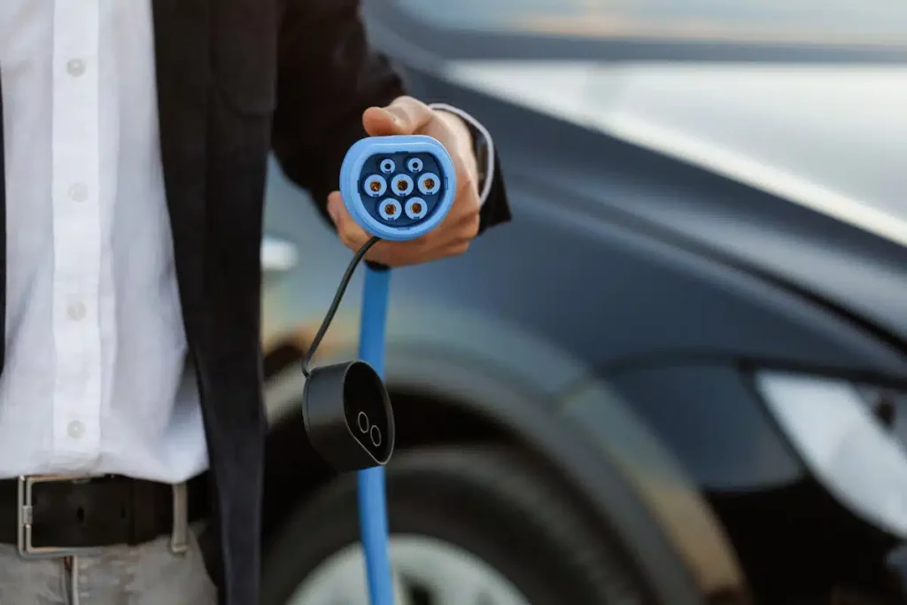 Cargadores Wallbox para Coche Hibrido Motor16