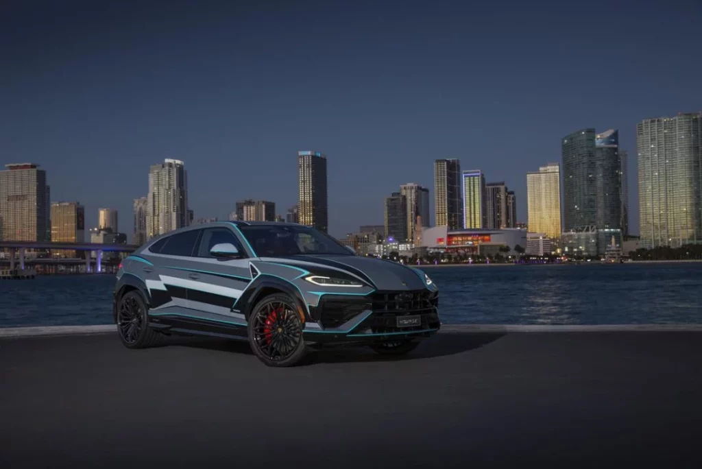 La exclusividad y el estilo de Miami impregnan al Lamborghini Urus SE 5 Motor16 LAMBORGHINI URUS MIAMI 1 Motor16
