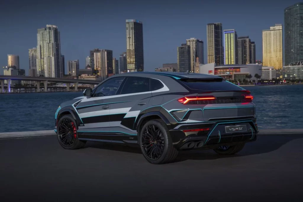 La exclusividad y el estilo de Miami impregnan al Lamborghini Urus SE 1 Motor16 LAMBORGHINI URUS MIAMI 8 Motor16
