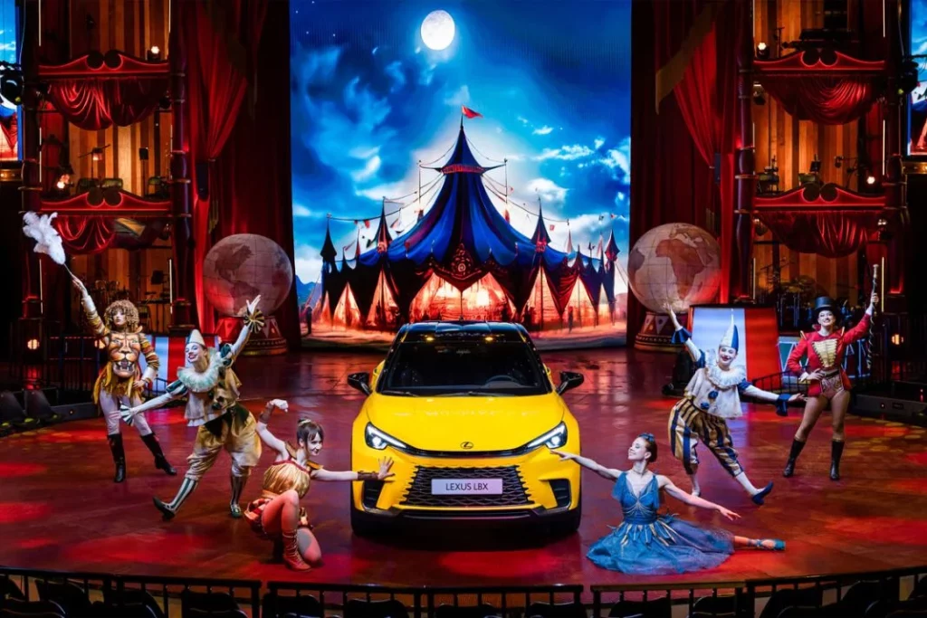 La magia del circo regresa por Navidad gracias a Lexus 3 Motor16 Lexus LBX Circlassica 2024 09 scaled 1 Motor16