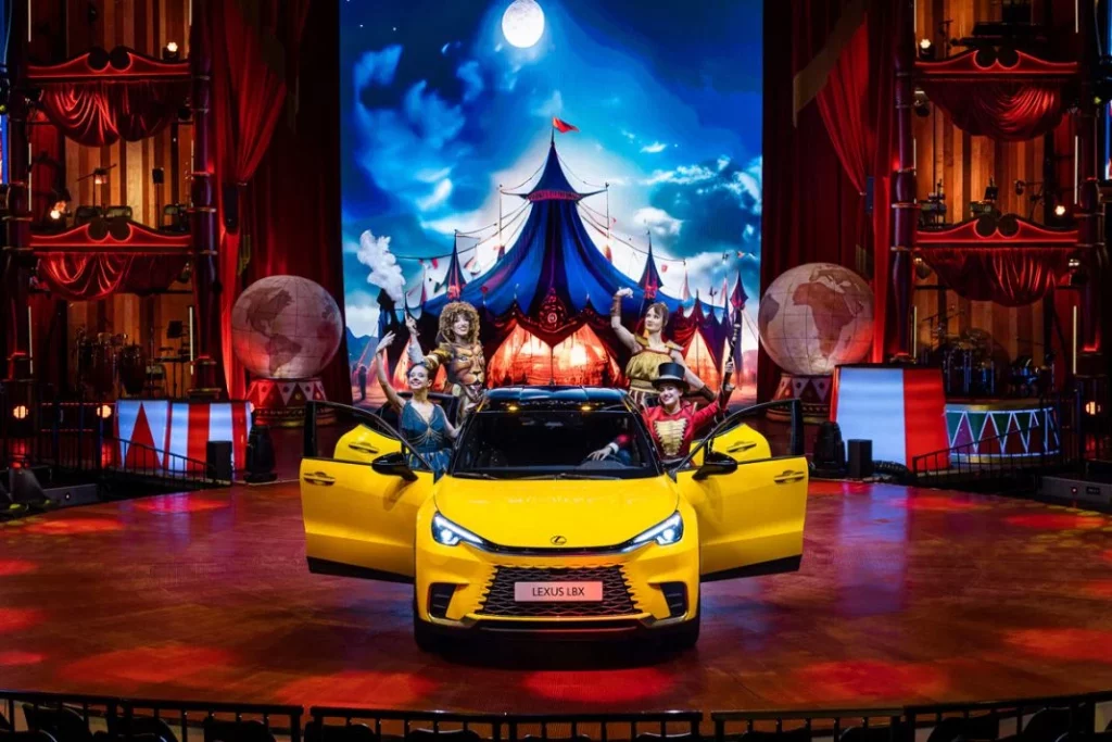 La magia del circo regresa por Navidad gracias a Lexus 4 Motor16 Lexus LBX Circlassica 2024 11 scaled 1 Motor16