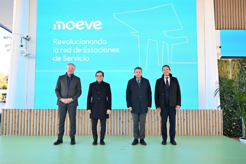 Moeve convierte las estaciones de servicio en centros de experiencia de viajes 2 Motor16 MOEVE NUEVA ESTACION DE SERVICIO 2 Motor16