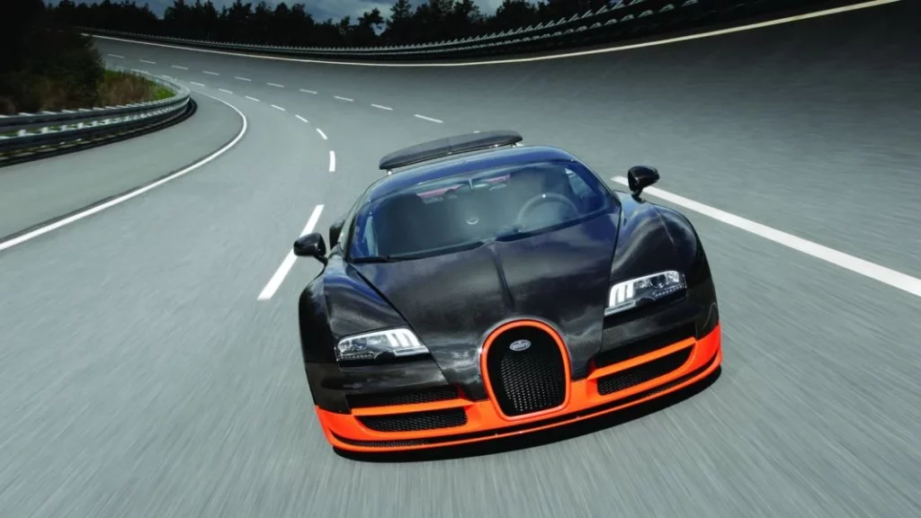 El día que Mercedes rompió la barrera de los 400 km/h 26 años antes que el Bugatti Veyron 1 Motor16 El Mercedes C111-IV terminó siendo derrotada por el Veyron
