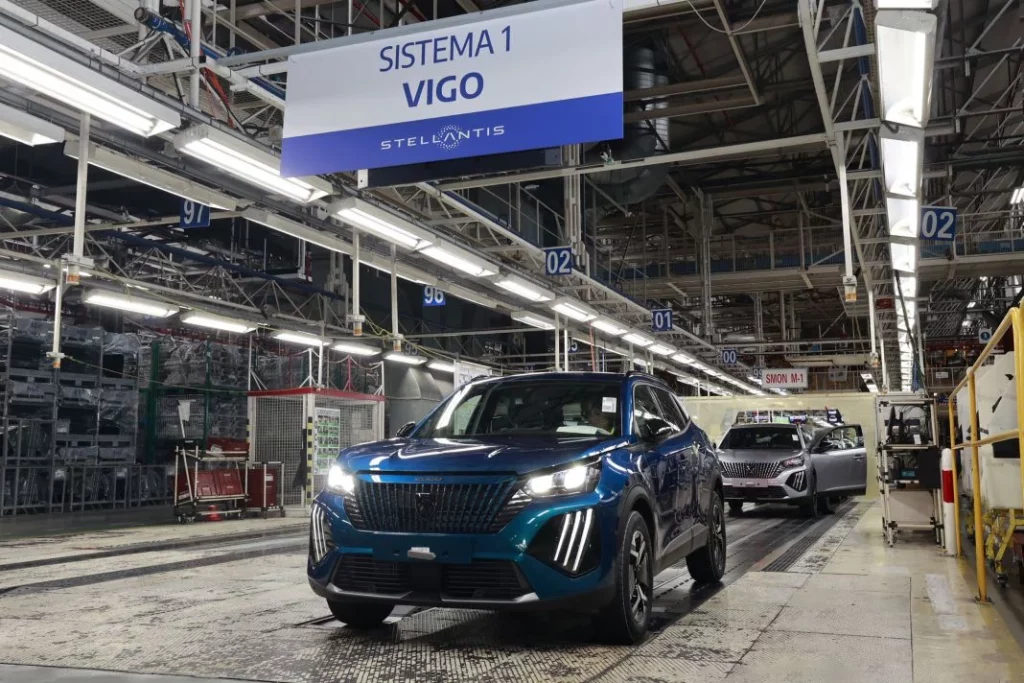 El Peugeot 2008 alcanza el millón de unidades fabricadas en Vigo 3 Motor16 UN MILLON PEUGEOT 2 2008 Motor16