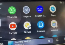 Si tu coche está equipado con Android Auto, así puedes ver vídeos incluso en marcha