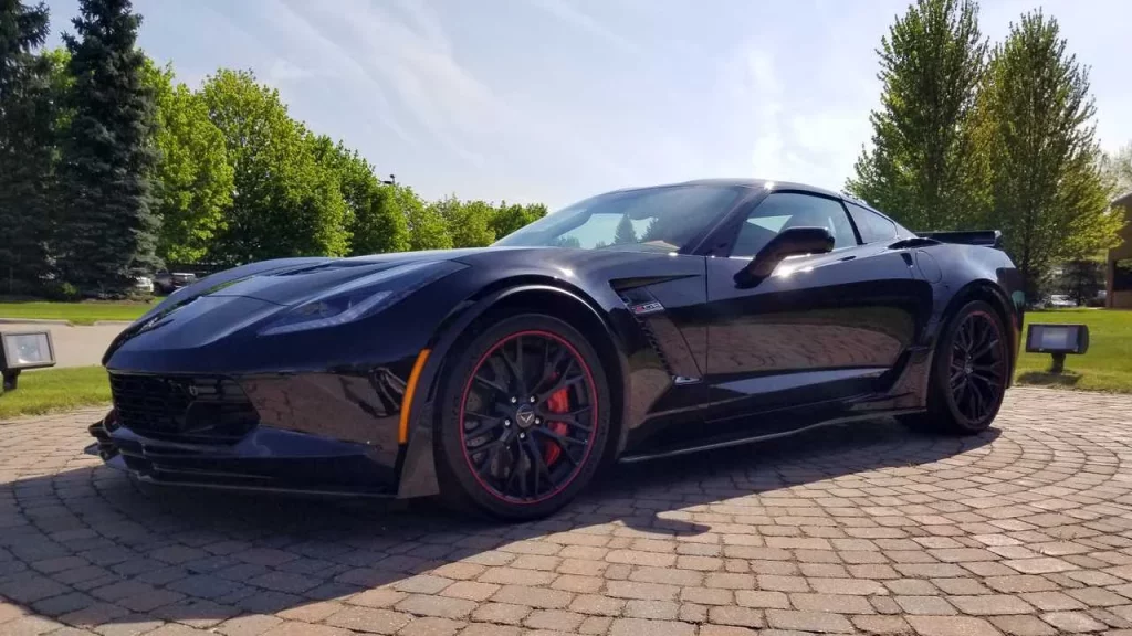 El Chevrolet Corvette que no tiene nada que envidiar a los Huracán Sterrato y 911 Dakar 2 Motor16 El Corvette, a la altura de un Huracán Sterrato y el Porsche 911 Dakar