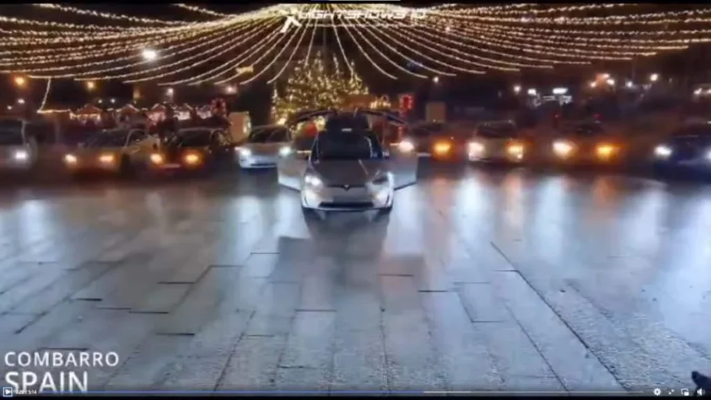 La ciudad gallega elegida por Tesla y no precisamente para un festival de marisco 2 Motor16 El objetivo de este spot: promover la tecnología e involucrarse con la promoción de la marca