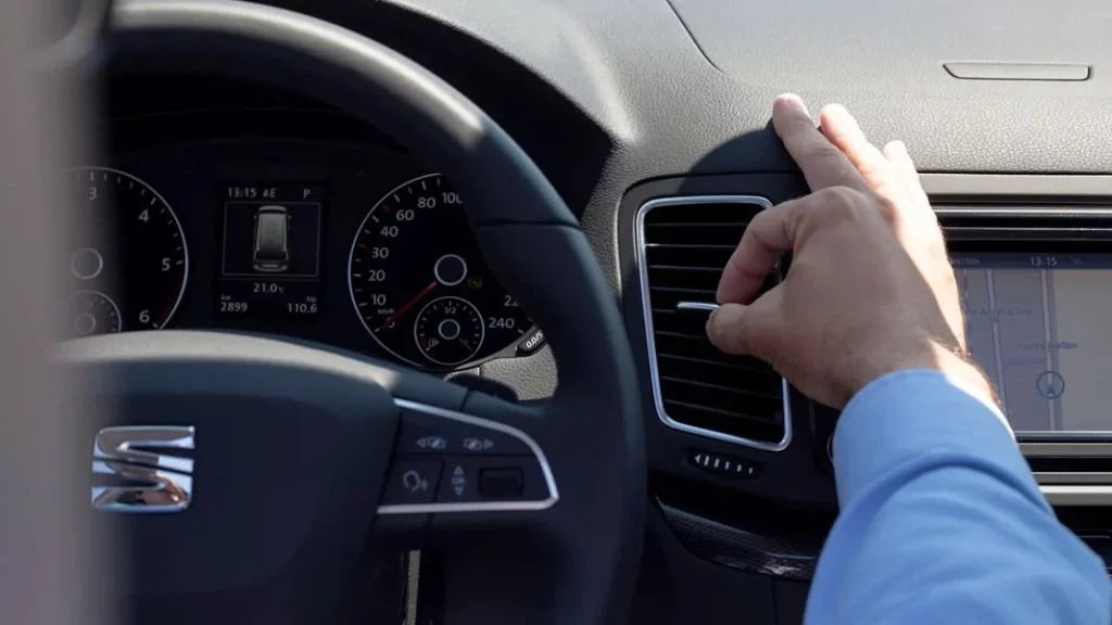 Cómo cuidar el aire acondicionado del coche durante el invierno