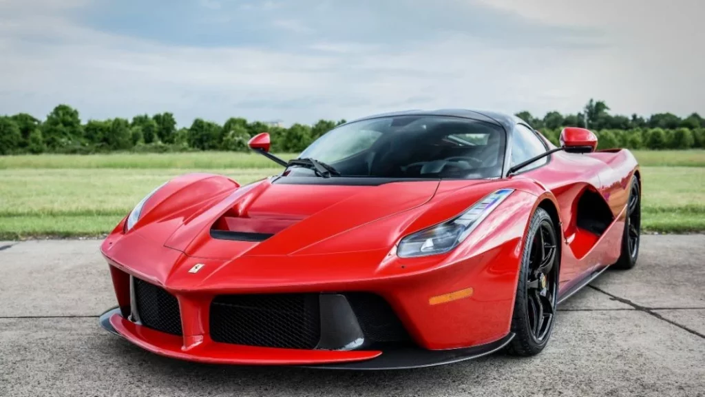 Estas son las baterías de un Ferrari La Ferrari que cuestan como un piso en Madrid 2 Motor16 El mismo costo que un piso en Madrid...
