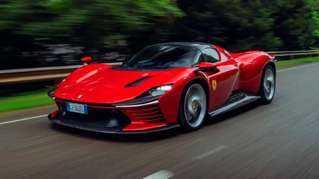 La ‘superlicencia’ que ya rige en Australia para llevar estos coches y que podría aterrizar en España 1 Motor16 Las multas a pagar para quienes no cumplen con la superlicencia
