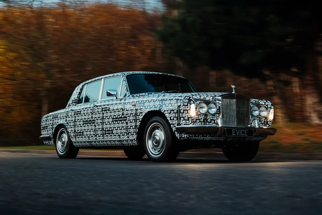 Evice, la firma que reimagina los Rolls-Royce más clásicos y los convierte en eléctricos 5 Motor16 prototype rolls royce silver shadow ev by evice 100953360 h Motor16