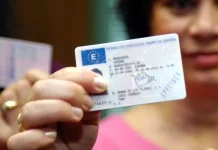 Este es el carnet de conducir más barato que puedes conseguir: cuesta solo 10,51 euros, pero tiene algunos ‘peros’ que deberías conocer