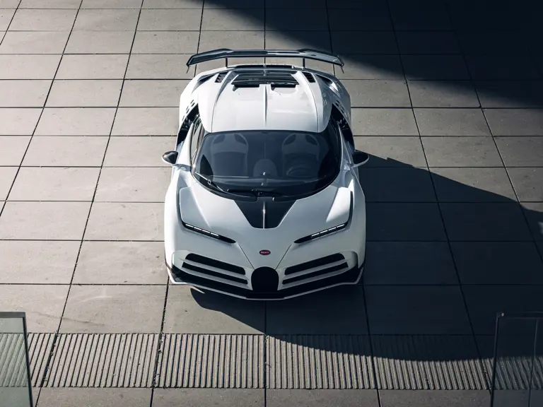 Bugatti Centodieci: O la forma más sencilla de ganar 7 millones en dos años 5 Motor16 2023 Bugatti Centodieci RM Sothebys 15 Motor16