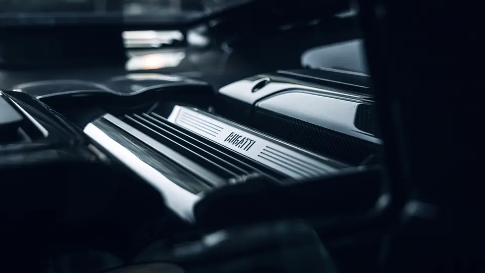 Bugatti Centodieci: O la forma más sencilla de ganar 7 millones en dos años 46 Motor16 2023 Bugatti Centodieci RM Sothebys 35 Motor16