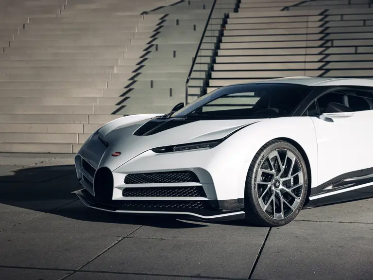 Bugatti Centodieci: O la forma más sencilla de ganar 7 millones en dos años 13 Motor16 2023 Bugatti Centodieci RM Sothebys 42 Motor16