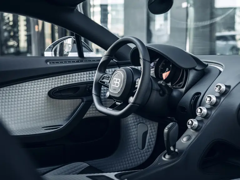Bugatti Centodieci: O la forma más sencilla de ganar 7 millones en dos años 33 Motor16 2023 Bugatti Centodieci RM Sothebys 6 Motor16