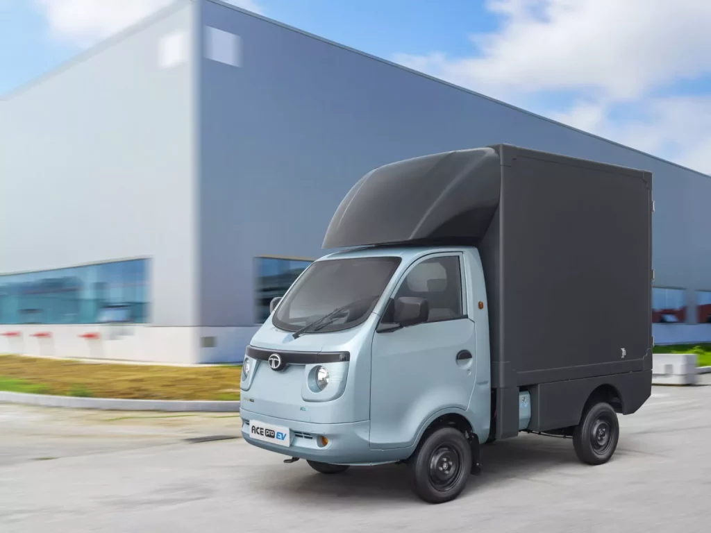 Tata Ace Pro: Un diminuto trabajador de lo más eficiente y asequible 12 Motor16 2025 Tata Ace Pro EV 4 Motor16
